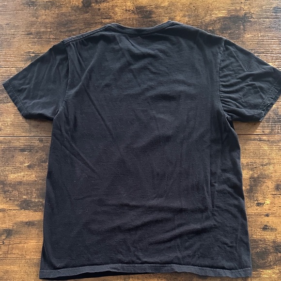 Trust Nobody Black Graphic Tee - Picture 5 of 5